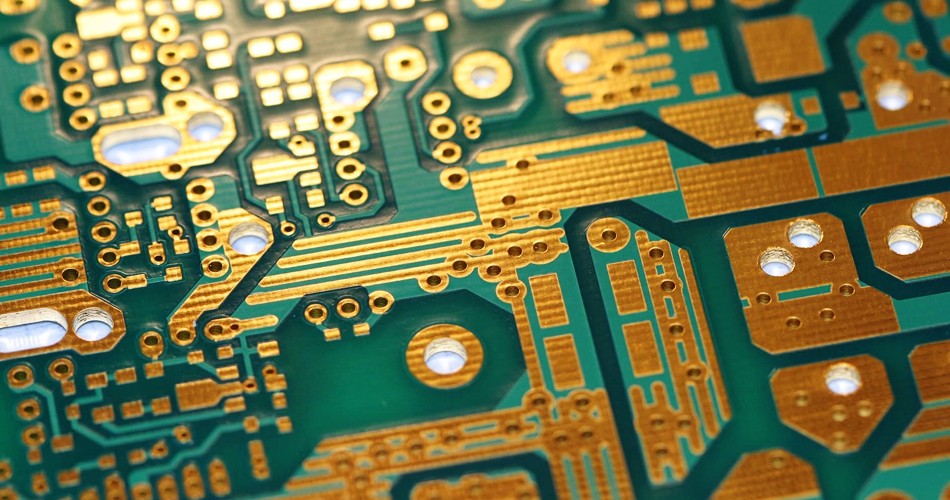 High-speed PCB design: Signal integrity and differential pair considerations